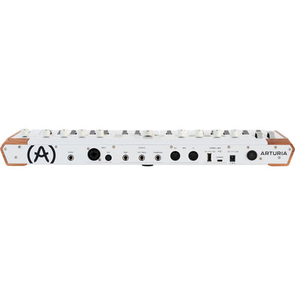 Arturia AstroLab 37 Avant-garde stage keyboard