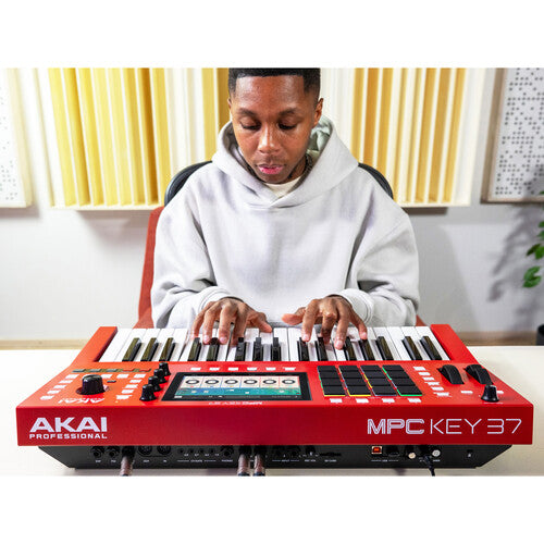 Akai Professional MPC Key 37 Standalone Keyboard Workstation with Sampler and Sequencer (Open Box)