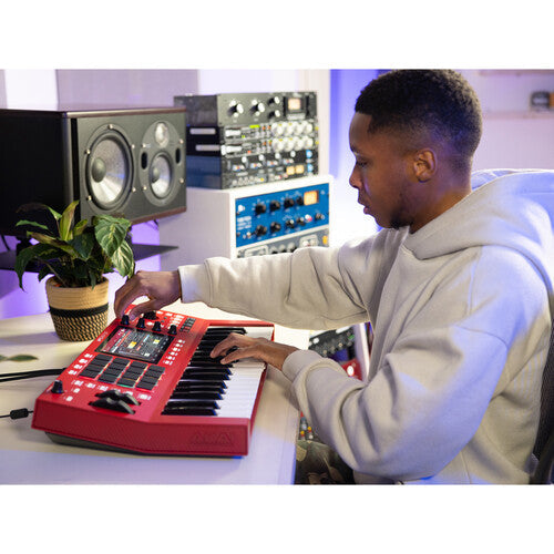 Akai Professional MPC Key 37 Standalone Keyboard Workstation with Sampler and Sequencer (Open Box)