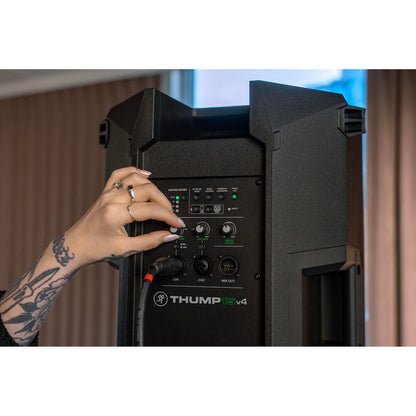 Mackie Thump15v4 15" Professional Powered Loudspeaker with SoundCheck DSP and Bluetooth
