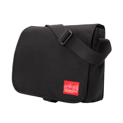 Manhattan Portage Deluxe Computer Bag 15-Inch (Black)