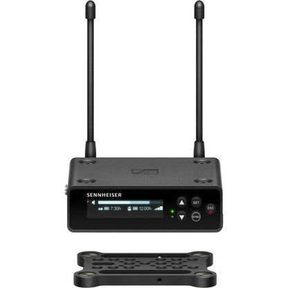Sennheiser EW-DP 835 SET Camera-Mount Digital Wireless Handheld Microphone System (Q1-6: 470 to 526 MHz) (Open Box)